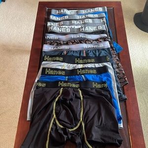 Bundle of 9 Hanes Boxer Briefs - Medium